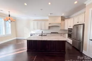 14629 Glen Valley Ct, Charlotte, NC 28278 - Photo 2