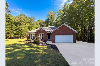 1104 Thoroughbred Place NW, Concord, NC 28027 - Photo 1