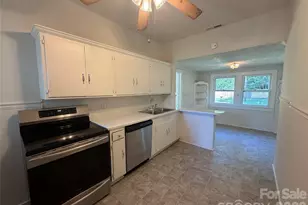 208 Pressly St, Clover, SC 29710 - Photo 2