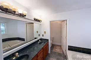 5406 Club View Dr, Concord, NC 28025 - Photo 10