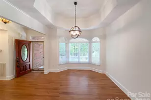 5406 Club View Dr, Concord, NC 28025 - Photo 8