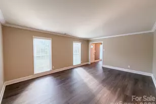 201 Wainsley Pl, Matthews, NC 28105 - Photo 8