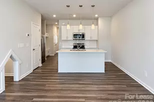 6528 Harlech St, Charlotte, NC 28269 - Photo 10
