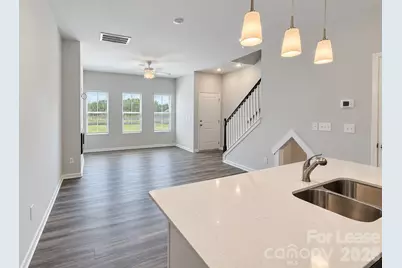 6528 Harlech Street, Charlotte, NC 28269 - Photo 4