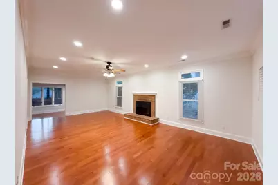 2315 Heathershire Lane, Matthews, NC 28105 - Photo 2