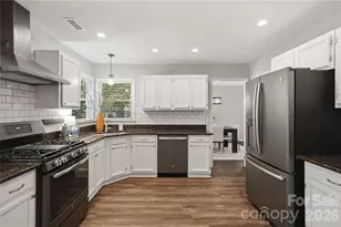 2815 Winghaven Ln, Charlotte, NC 28210 - Photo 26