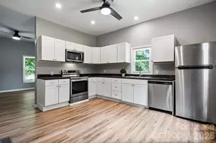 1586 3rd St Dr NE, Hickory, NC 28601 - Photo 32