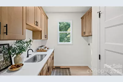 3800 Erskine Woods Drive, Bessemer City, NC 28016 - Photo 34