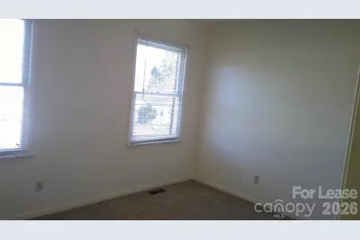 114 5th Avenue NE #B, Conover, NC 28613 - Photo 8