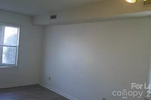 114 5th Ave NE, Conover, NC 28613 - Photo 2