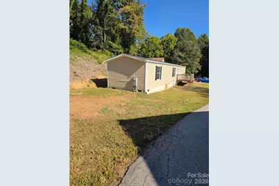 155 Fourth C Street, Marion, NC 28752 - Photo 4