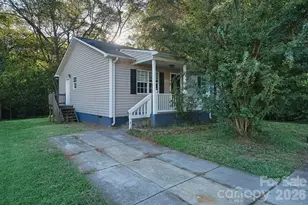 820 Blackwelder Dr, Davidson, NC 28036 - Photo 2