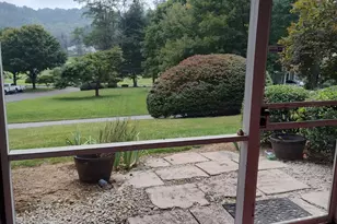 111 Bluffview Ln, Flat Rock, NC 28731 - Photo 14