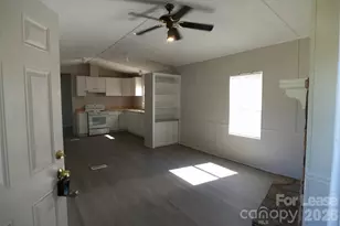 2689 Robinson Rd, Newton, NC 28658 - Photo 2