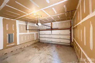 10705 Azure Valley Pl, Charlotte, NC 28269 - Photo 14