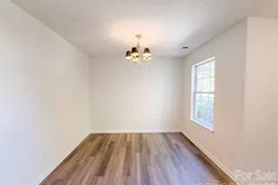 10705 Azure Valley Pl, Charlotte, NC 28269 - Photo 4