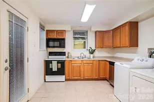 9 Fullam Dr, Arden, NC 28704 - Photo 36