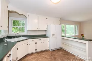 1301 N Sharon Amity Rd, Charlotte, NC 28211 - Photo 8