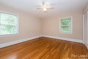 1301 N Sharon Amity Rd, Charlotte, NC 28211 - Photo 14