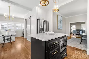 133 W Glendale Ave, Mount Holly, NC 28120 - Photo 8