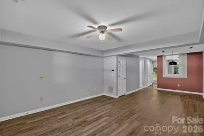 505 Carlyle Way, Asheville, NC 28803 - Photo 2