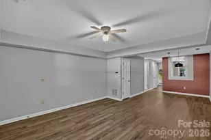 505 Carlyle Way, Asheville, NC 28803 - Photo 2