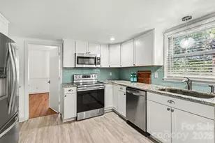 833 Archdale Dr, Charlotte, NC 28217 - Photo 2