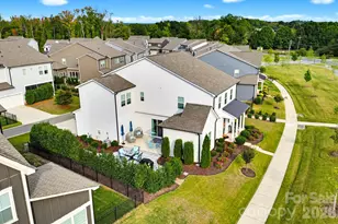 12206 Anne Blount Aly, Davidson, NC 28078 - Photo 2