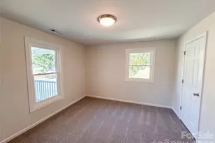 232 River St, Mount Holly, NC 28120 - Photo 4