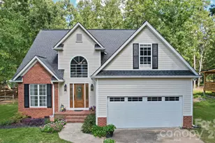 3070 Beech Ct, Indian Trail, NC 28079 - Photo 2