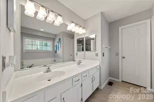 421 Halliwell St, Charlotte, NC 28262 - Photo 36