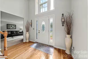 421 Halliwell St, Charlotte, NC 28262 - Photo 6