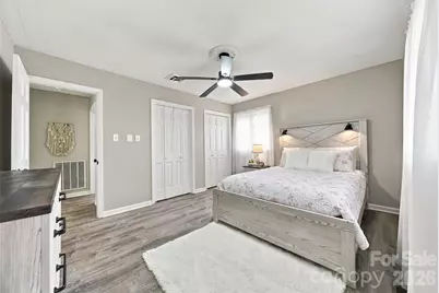 803 E 24th Street, Newton, NC 28658 - Photo 18