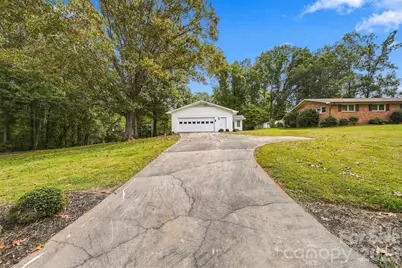 803 E 24th Street, Newton, NC 28658 - Photo 24