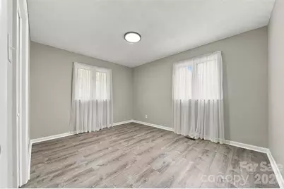 803 E 24th Street, Newton, NC 28658 - Photo 20