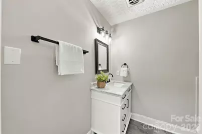 803 E 24th Street, Newton, NC 28658 - Photo 22