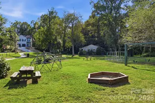 603 Coulwood Dr, Charlotte, NC 28214 - Photo 42