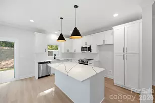 603 Coulwood Dr, Charlotte, NC 28214 - Photo 10
