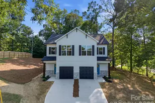 603 Coulwood Dr, Charlotte, NC 28214 - Photo 2