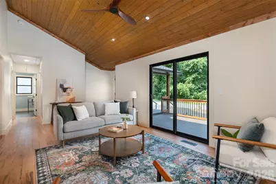 11 Pine Circle, Black Mountain, NC 28711 - Photo 8