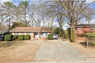 3819 Farmview Rd, Charlotte, NC 28205 - Photo 1