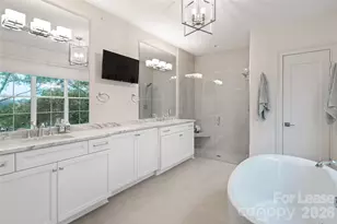 1708 Lombardy Cir, Charlotte, NC 28203 - Photo 20