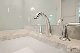 1708 Lombardy Cir, Charlotte, NC 28203 - Photo 22
