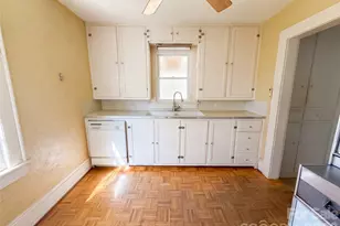 907 S South St, Gastonia, NC 28052 - Photo 2