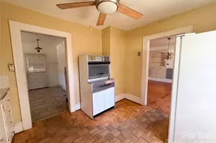 907 S South St, Gastonia, NC 28052 - Photo 6