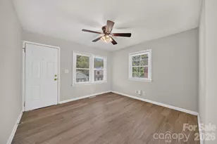 301 Houston St, Concord, NC 28025 - Photo 4