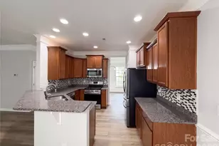 4014 Northerly Island Ct, Gastonia, NC 28056 - Photo 2