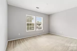 6215 Woodland Commons Dr, Charlotte, NC 28269 - Photo 20