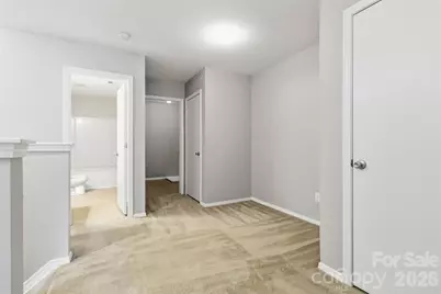 6215 Woodland Commons Drive, Charlotte, NC 28269 - Photo 12