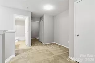 6215 Woodland Commons Dr, Charlotte, NC 28269 - Photo 12
